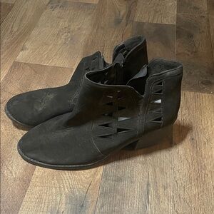 Soda Black Ankle Boots